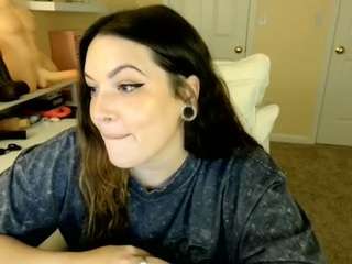 Liz White 333