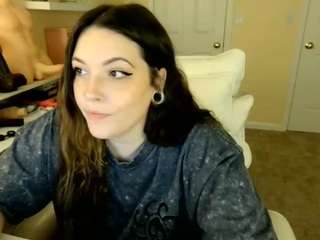 Liz White 333