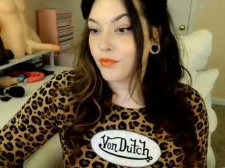 Liz White 333