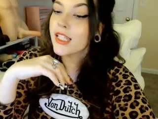 Liz White 333