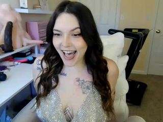 Liz White 333