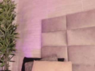 mia-crawford Live Webcam on CamSoda