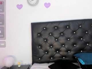 orianadollx Live Webcam on CamSoda