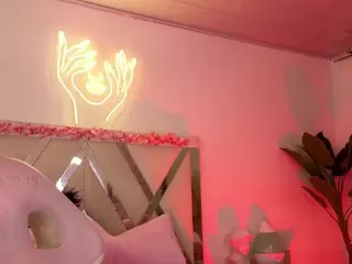 christine-tay's Live Sex Cam Show