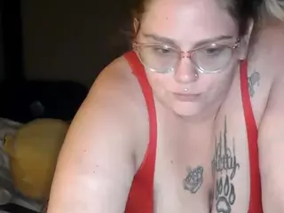 MysticLyn's Live Sex Cam Show