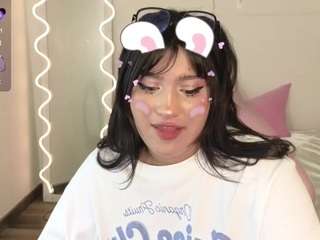 pau-tay from CamSoda is Freechat