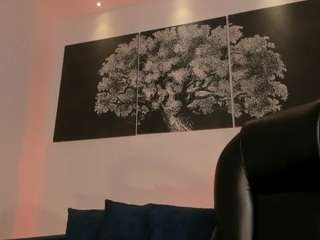 brittanyharlow's live room