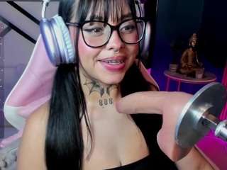le modèle jena-nicols est en webcam porno dans un show sur le site camsoda, il possède les tags suivants: ahegao,ass,young-adult,toys,teen-18,tease,tattoos,strip,spank,pussy,no smoking,no drinking,lush,lovense,handjob,fuck-machine,fingers,facial piercings,dildo,deepthroat