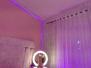 Live webcam model veronicamartin on Soda Cams