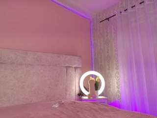 Live webcam model veronicamartin on Soda Cams