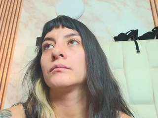 naughtykittenm from CamSoda is Freechat