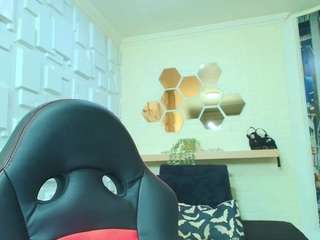 naughtykittenm webcam