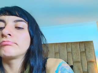 naughtykittenm webcam