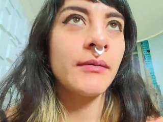 naughtykittenm webcam