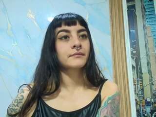 NaughtyKittenm live webcam show