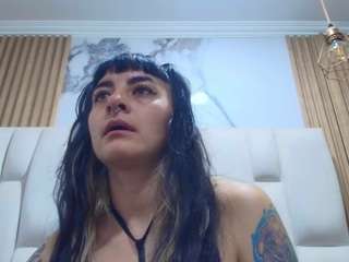 NaughtyKittenm live webcam show
