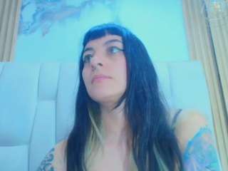 naughtykittenm's live room
