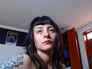 NaughtyKittenm's Live Sex Cam Show