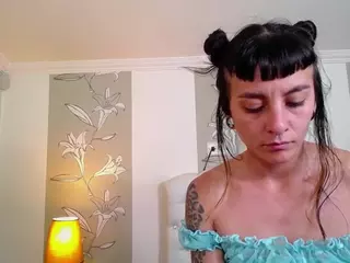 NaughtyKittenm's Live Sex Cam Show