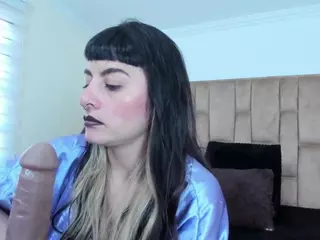 NaughtyKittenm's Live Sex Cam Show
