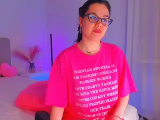 SelenaaSky's Live Sex Cam Show