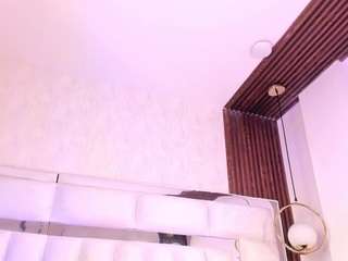 tanishagolden webcam model