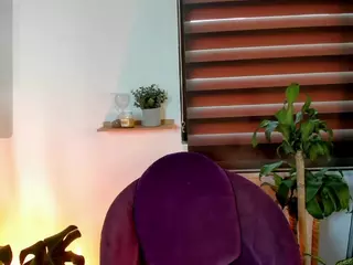 Julieta-cooper's Live Sex Cam Show