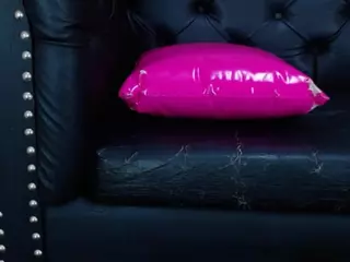 LizethBels's Live Sex Cam Show