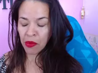 LizethBels's Live Sex Cam Show