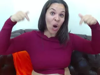 LizethBels's Live Sex Cam Show