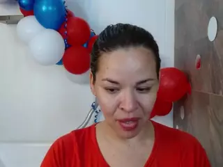 LizethBels's Live Sex Cam Show