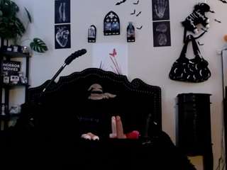 trinityteighlour camsoda