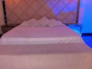 alyssadean live webcam show