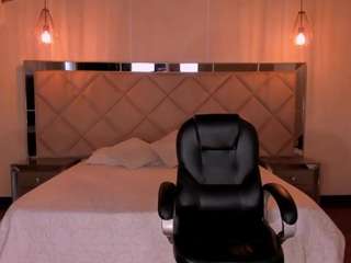 alyssadean live webcam show