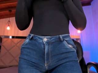 alyssadean live webcam show