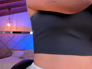 AlyssaDean's Live Sex Cam Show