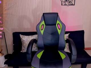  charlottecox chat room