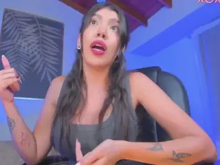 CorinaCastello's Live Sex Cam Show