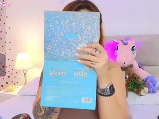 MarianneFox's Live Sex Cam Show
