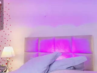 MarianneFox's Live Sex Cam Show