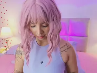 MarianneFox's Live Sex Cam Show
