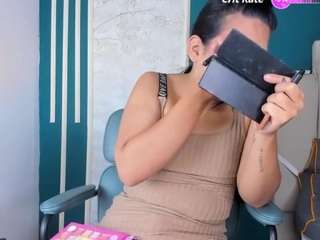 Yossi_TRANSFEM_honey