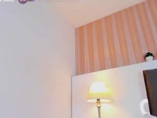 peachfemmeboy webcam