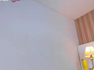 peachfemmeboy webcam