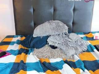 peachfemmeboy webcam