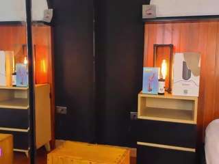 peachfemmeboy Live Webcam on CamSoda