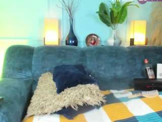 PEACHFEMMEBOY live webcam show