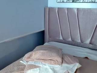 Squirting In Public camsoda abby-quenns