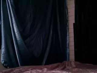 missbreababe's Live Sex Cam Show