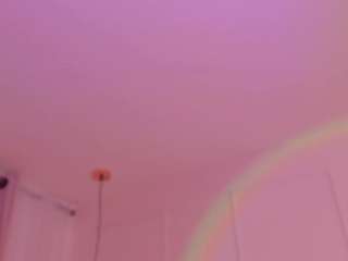 CrystalW live webcam show